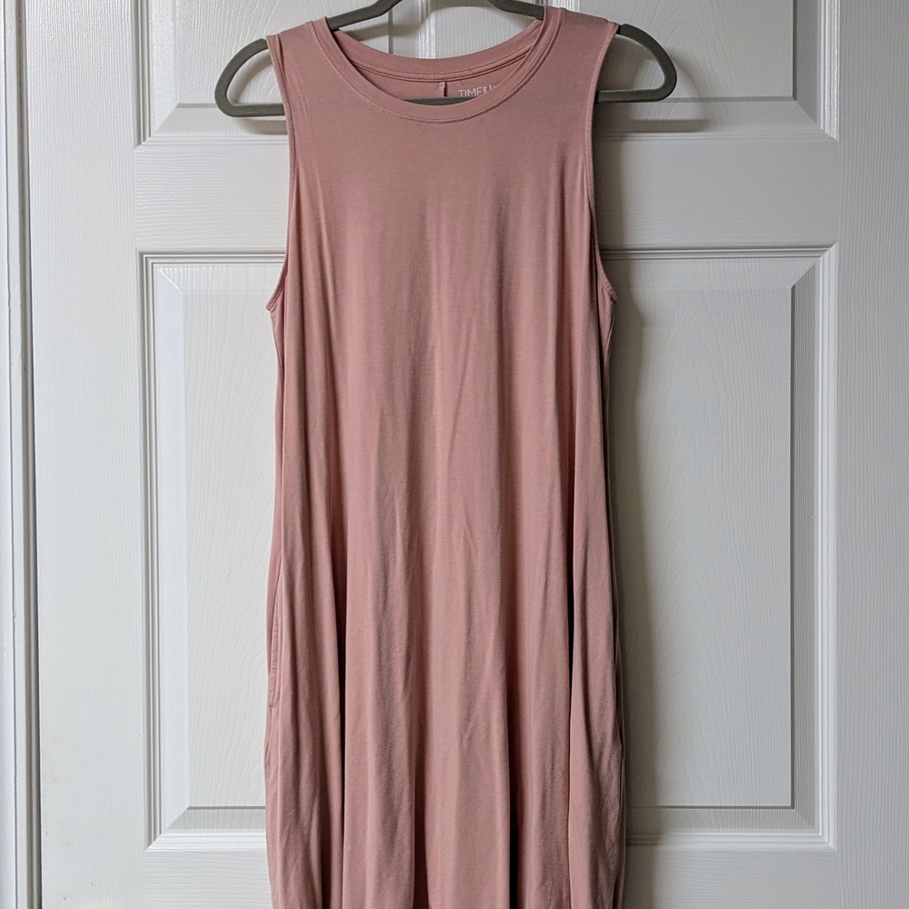 Time and Tru Soft Pink Swing Dress With Hidden Pockets - Picture 3 of 8